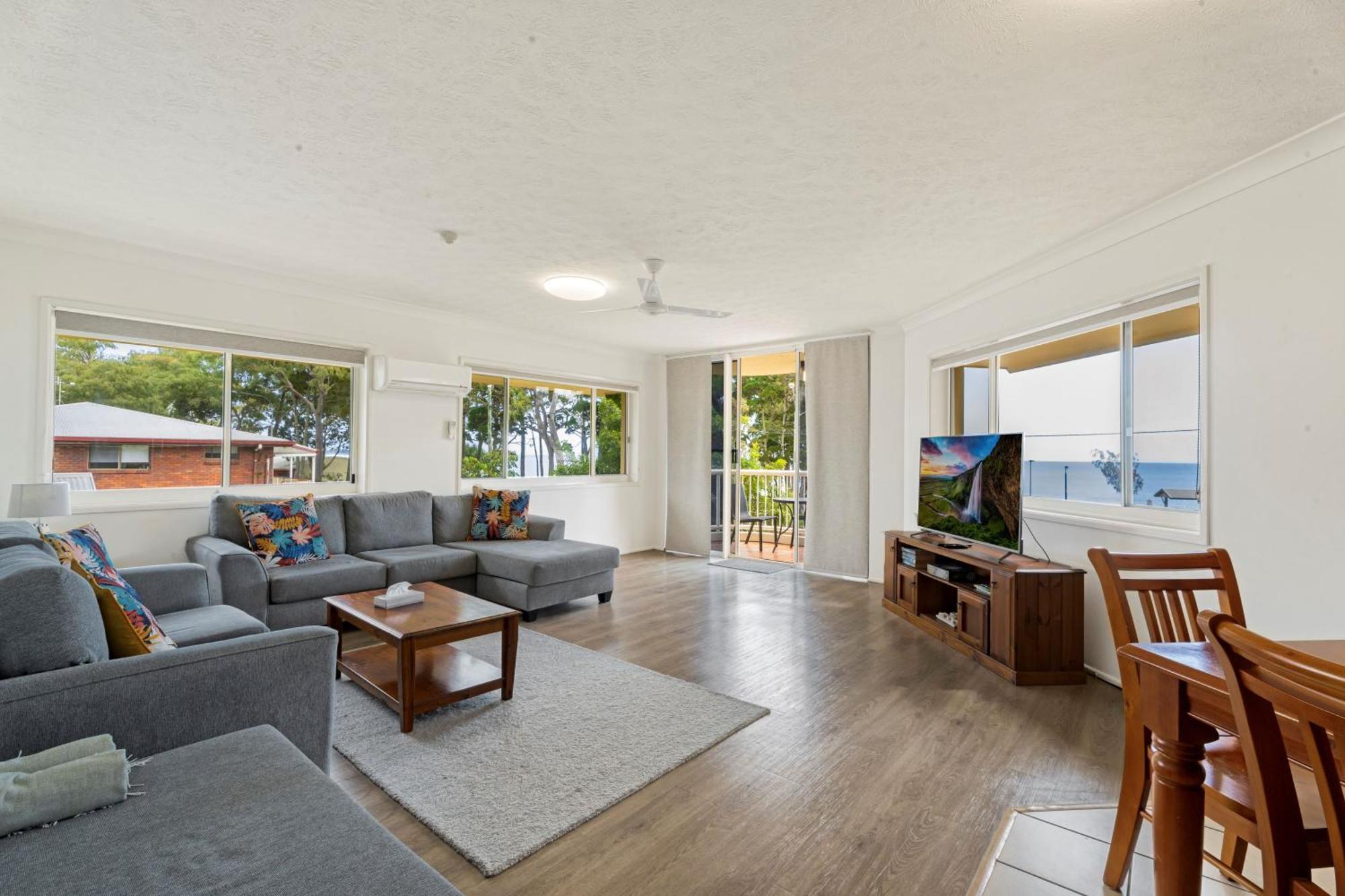 Aparthotel Charlton On The Esplanade Hervey Bay Exterior foto