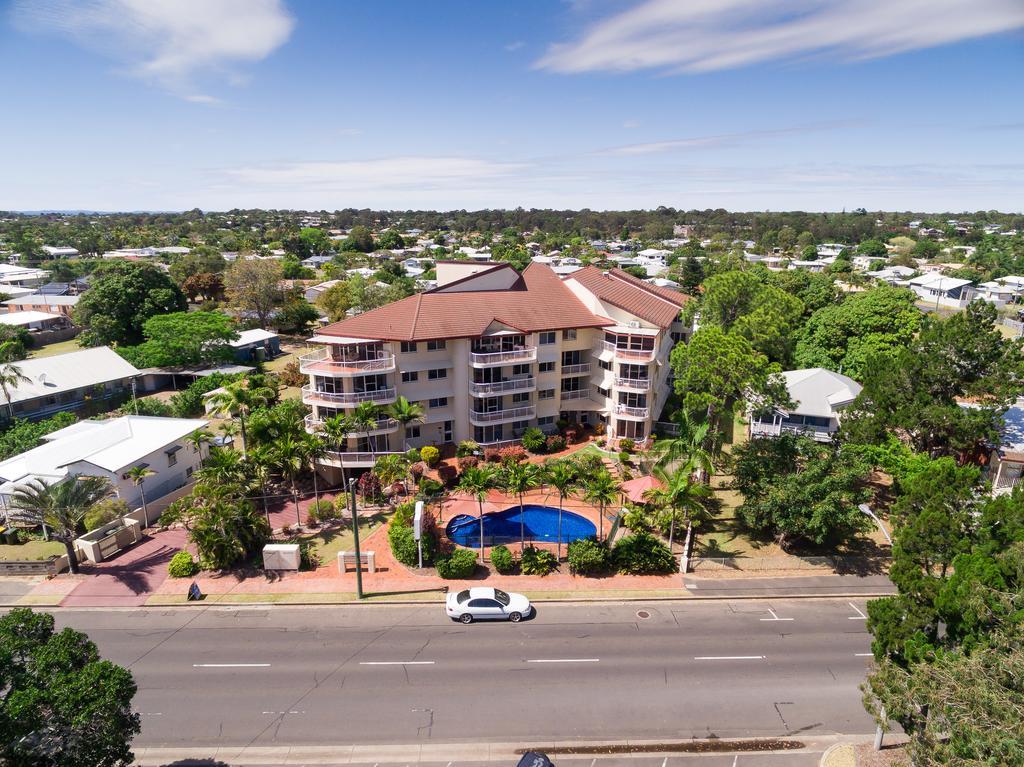 Aparthotel Charlton On The Esplanade Hervey Bay Exterior foto