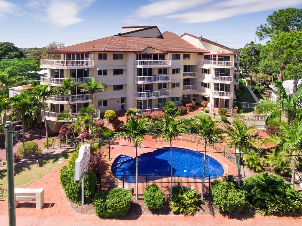 Aparthotel Charlton On The Esplanade Hervey Bay Exterior foto