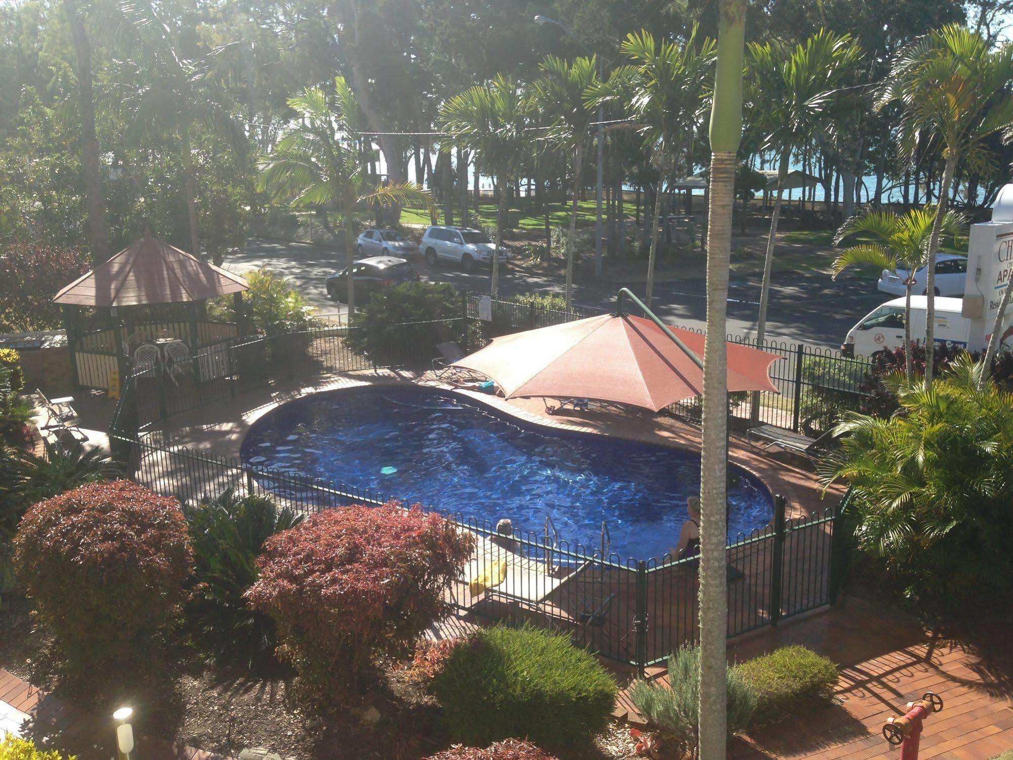 Aparthotel Charlton On The Esplanade Hervey Bay Exterior foto